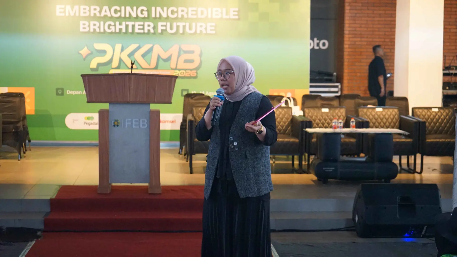 PKKMB FEB USU Perkenalkan Sistem Akademik dan Pembelajaran kepada Mahasiswa Baru